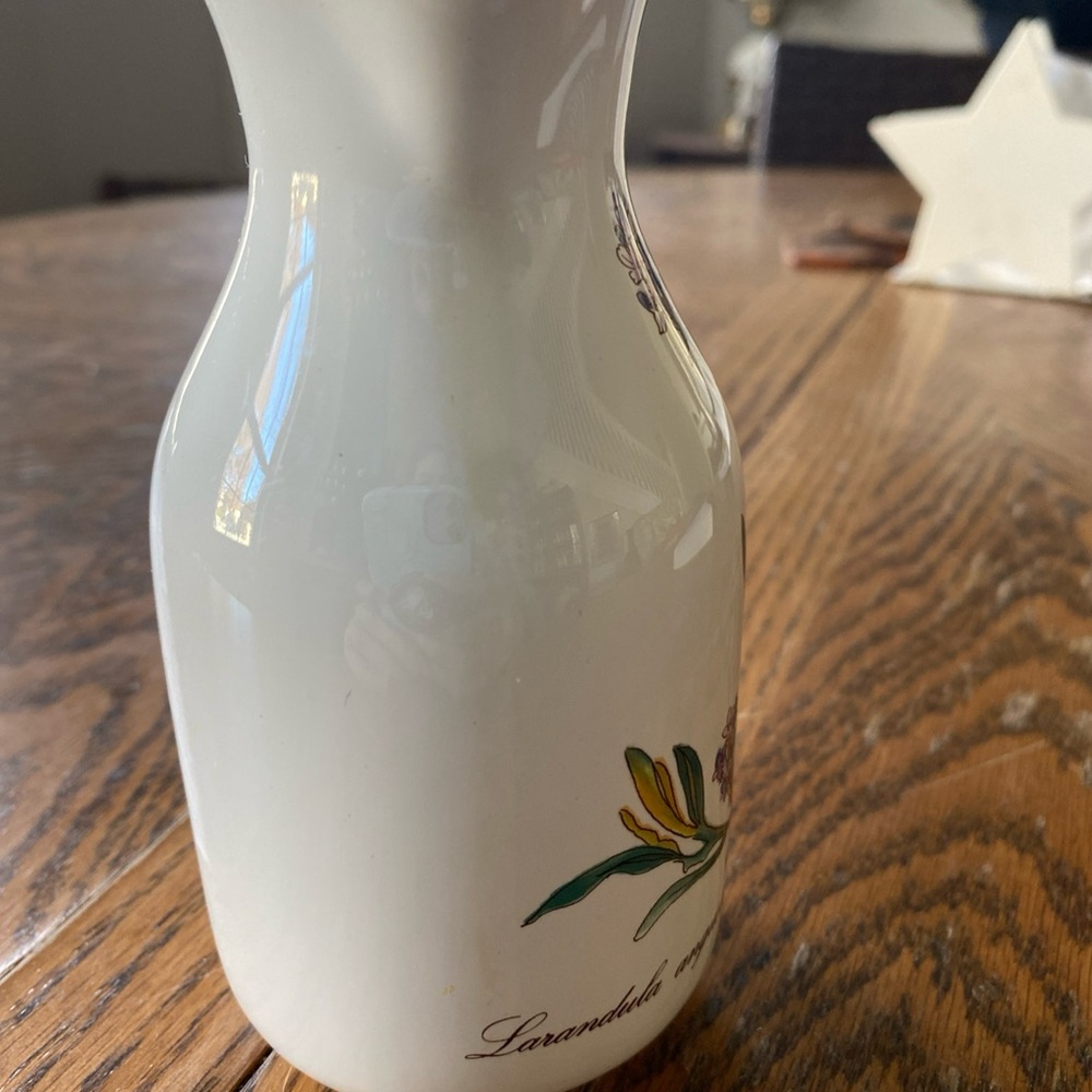 Villeroy & Boch Botanica Lavendera Porcelain Cruet no Stopper - Picture 6 of 9